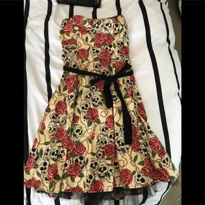 Folter skull and roses retro rockabilly dress